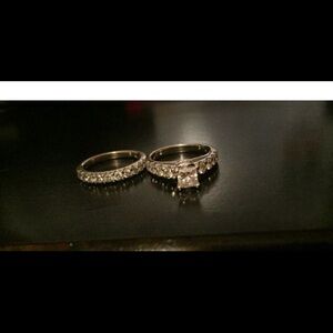 Kay Jewelers Wedding Set Sz: 7